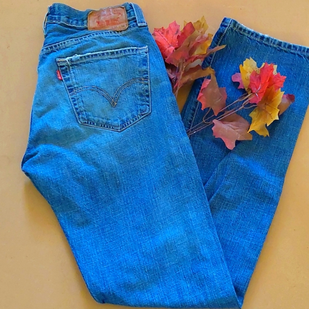 Levi 501 jeans